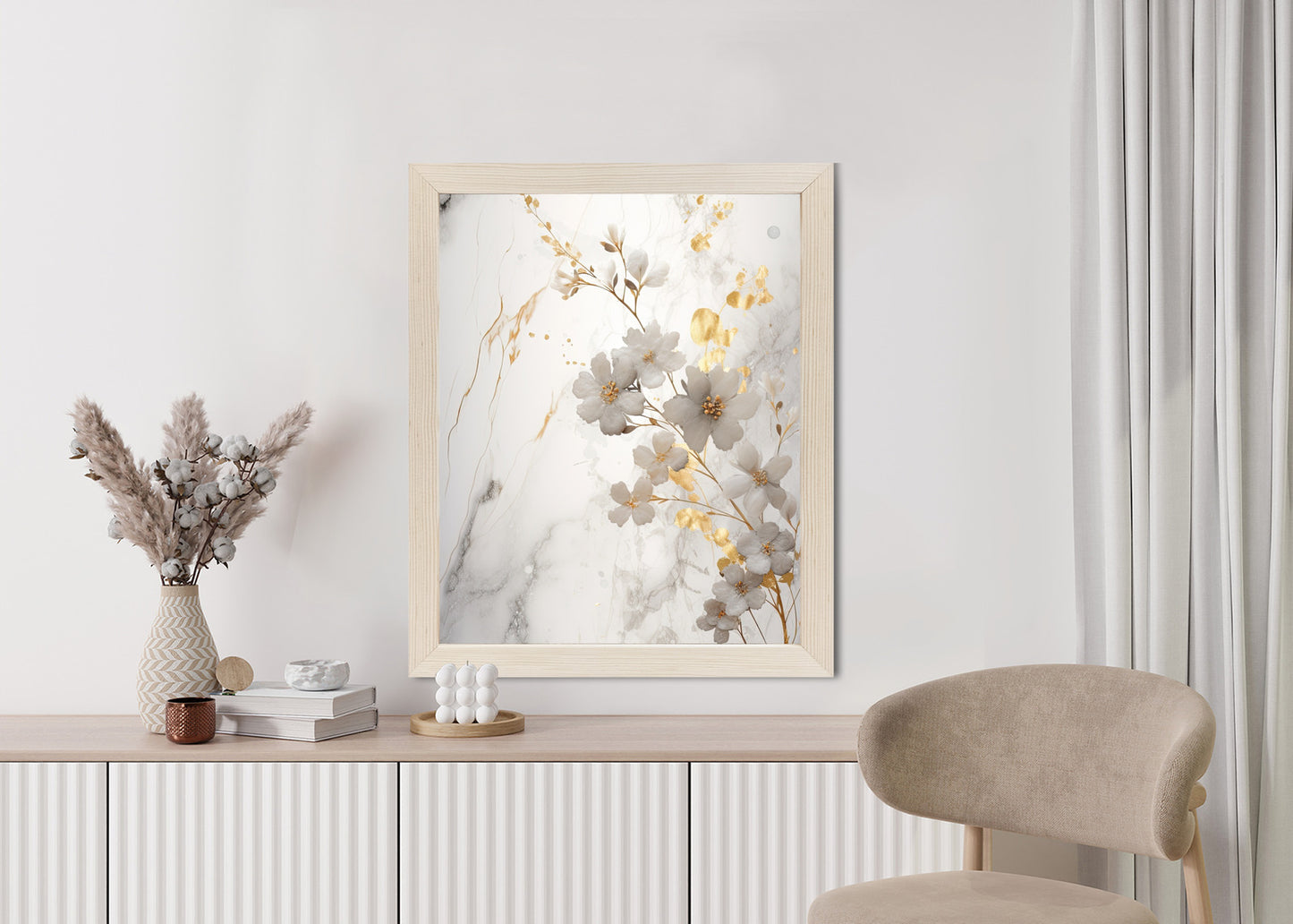 Poster Weiße Und Goldene Blumen Auf Marmor