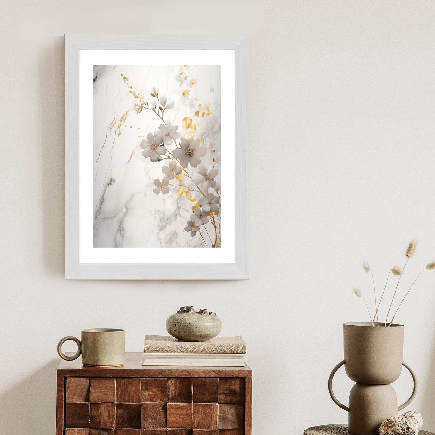 Poster Weiße Und Goldene Blumen Auf Marmor