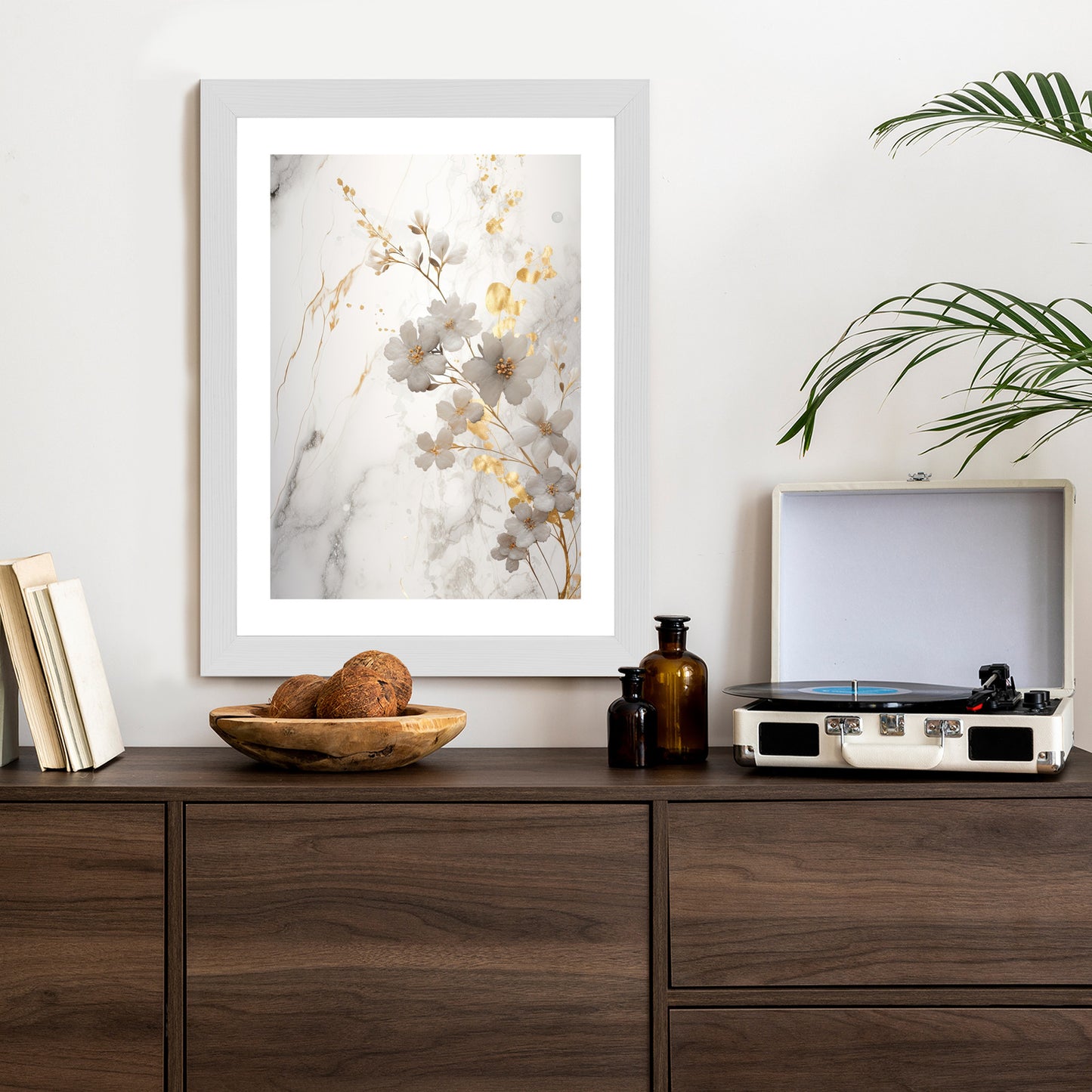 Poster Weiße Und Goldene Blumen Auf Marmor