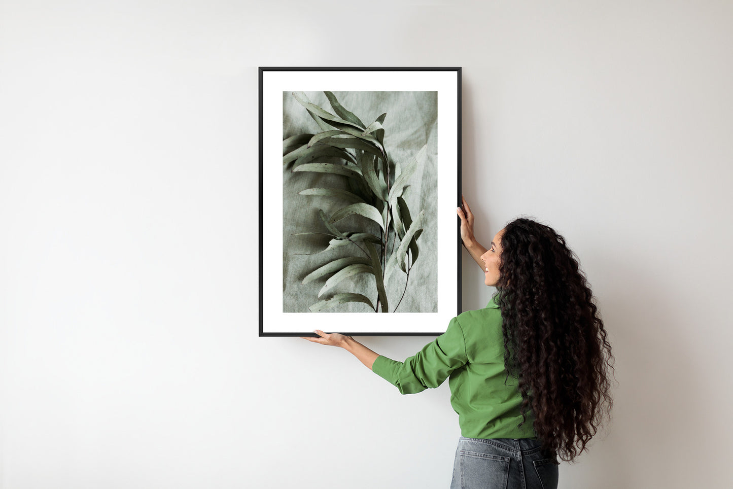 Poster Grüner Zweig Mit Trockenem Eukalyptus Rahmen Holz Mit Passepartout Farbe Natürlich