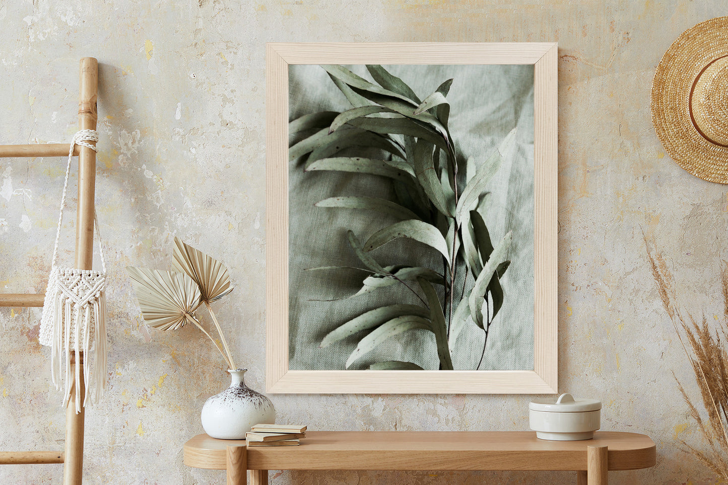 Poster Grüner Zweig Mit Trockenem Eukalyptus Rahmen Holz Mit Passepartout Farbe Natürlich