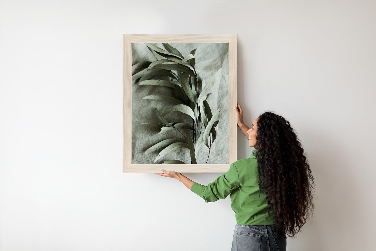 Poster Grüner Zweig Mit Trockenem Eukalyptus Rahmen Holz Mit Passepartout Farbe Natürlich