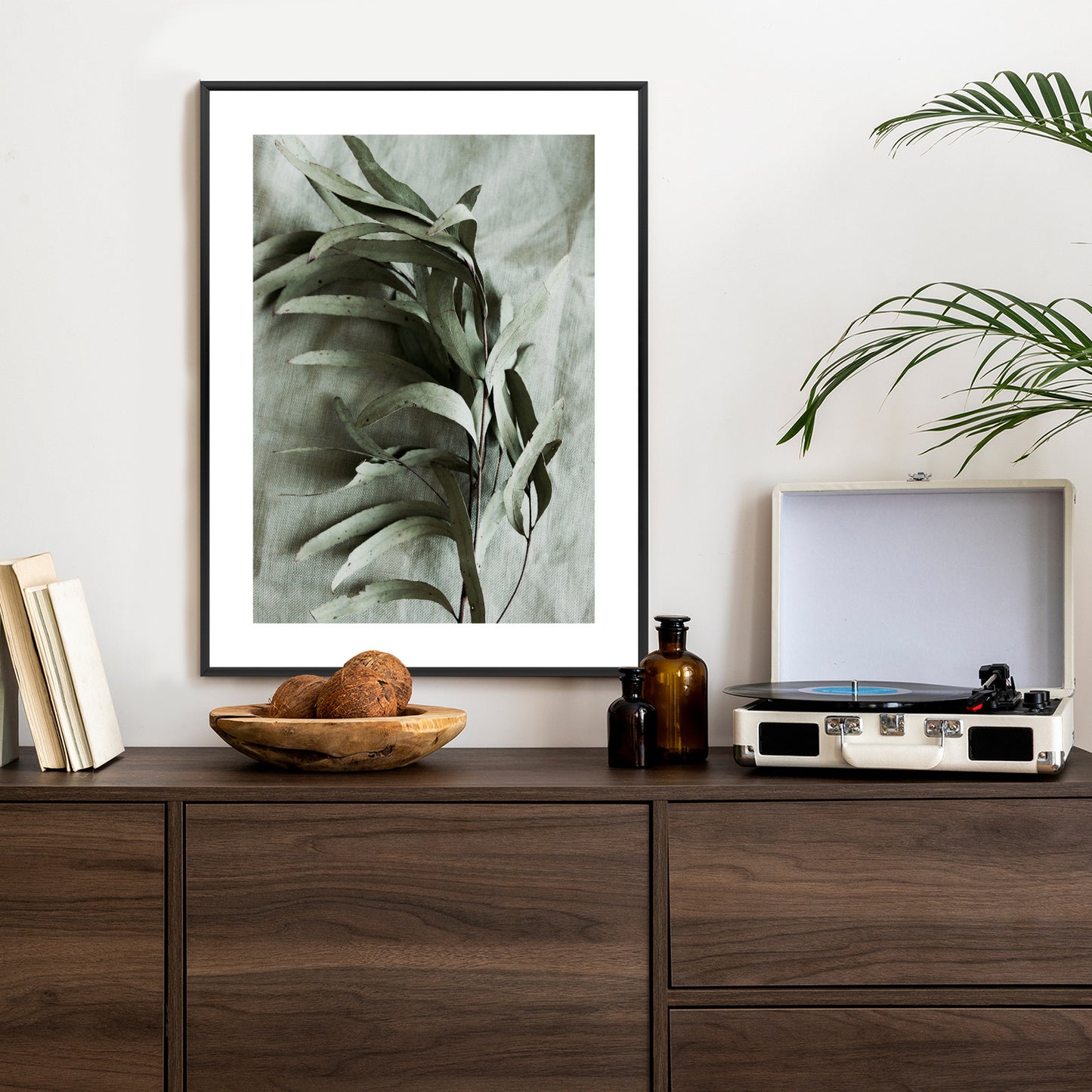 Poster Grüner Zweig Mit Trockenem Eukalyptus Rahmen Holz Mit Passepartout Farbe Natürlich