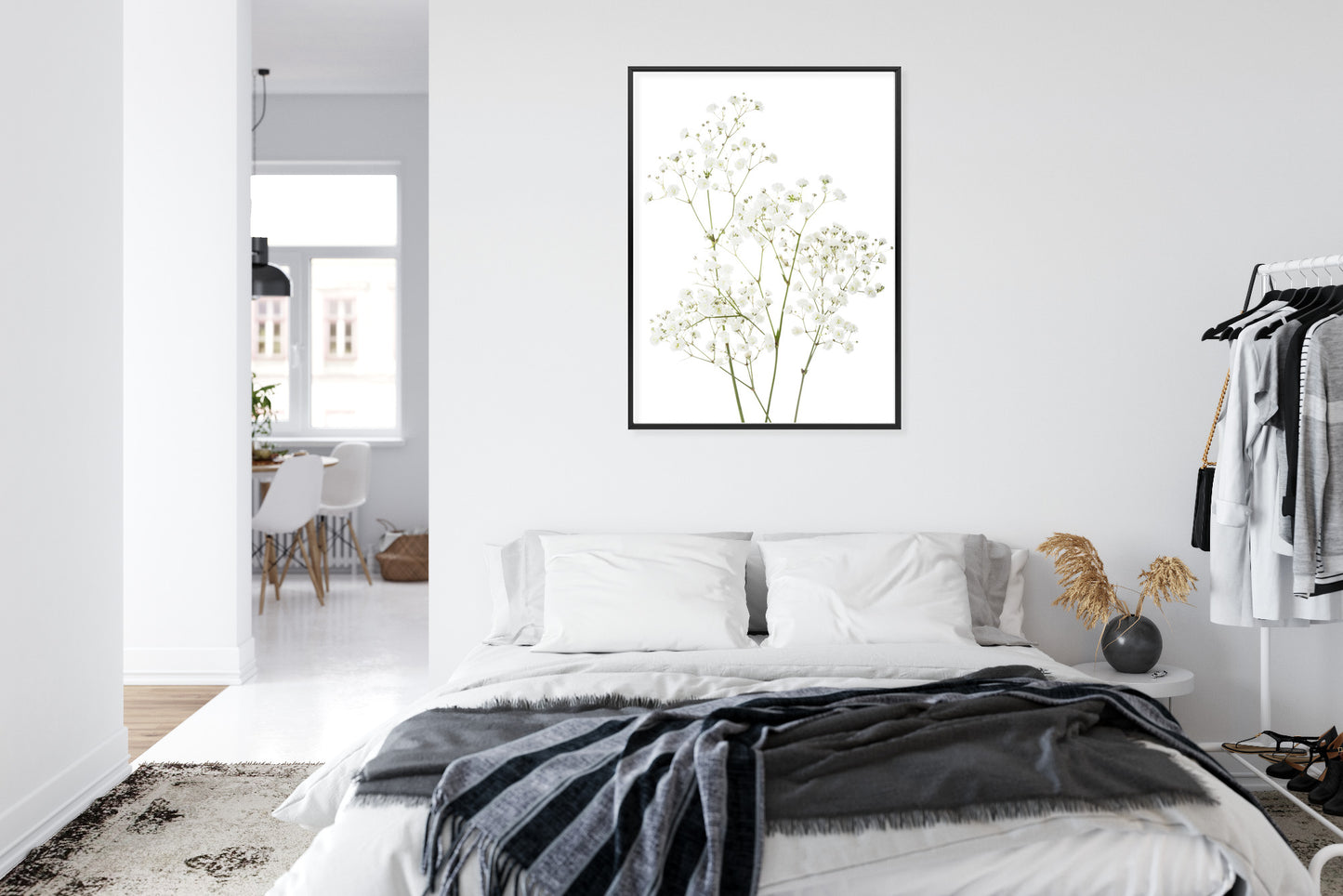Poster Vier Zweige Mit Kleinen Weißen Blüten