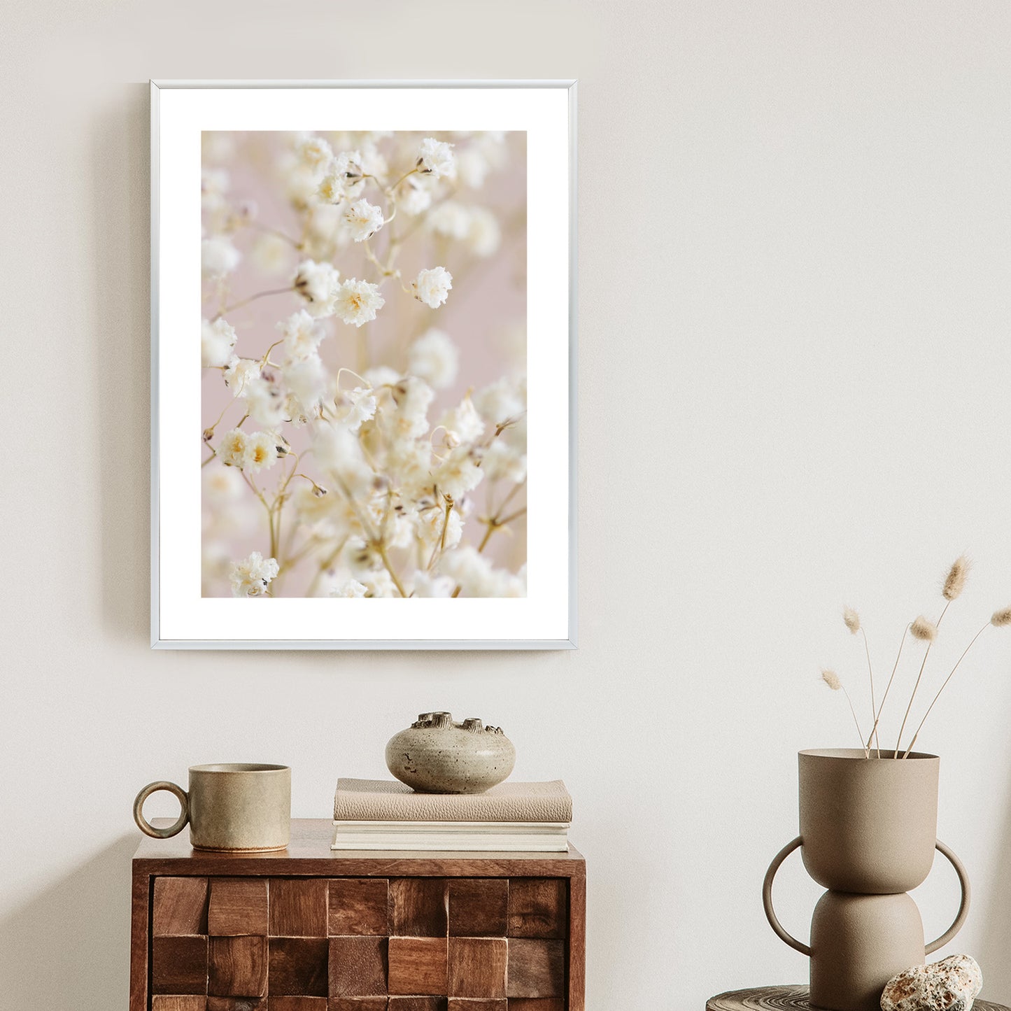Poster Weiße Kleine Blumen Auf Rosa Hintergrund