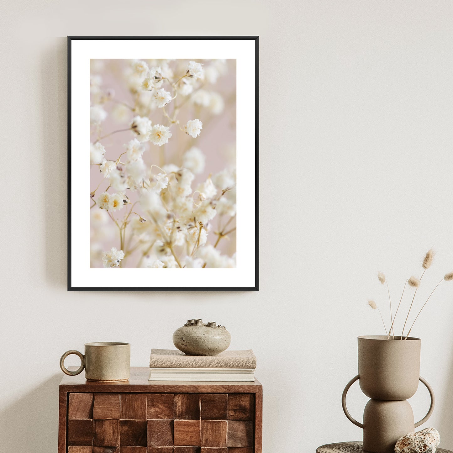 Poster Weiße Kleine Blumen Auf Rosa Hintergrund