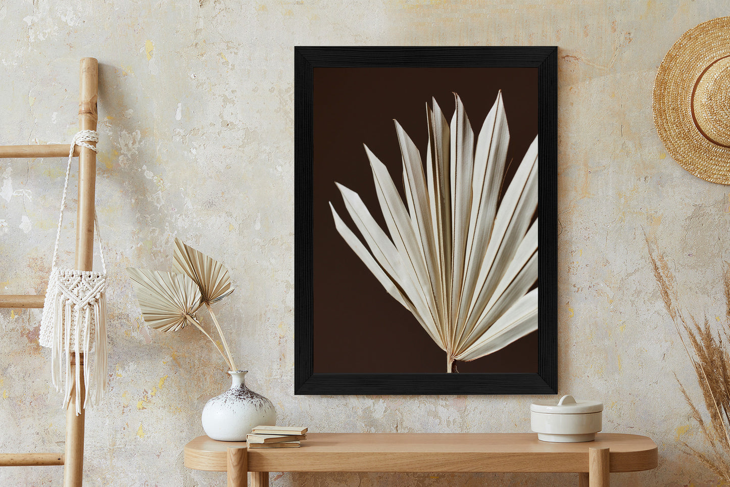 Poster Trockene Palme Auf Braunem Hintergrund Rahmen Holz Mit Passepartout Farbe Natürlich
