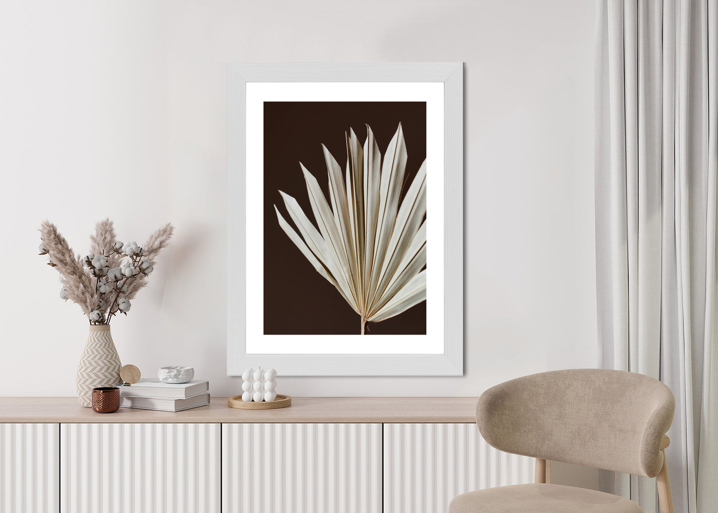 Poster Trockene Palme Auf Braunem Hintergrund Rahmen Holz Mit Passepartout Farbe Natürlich