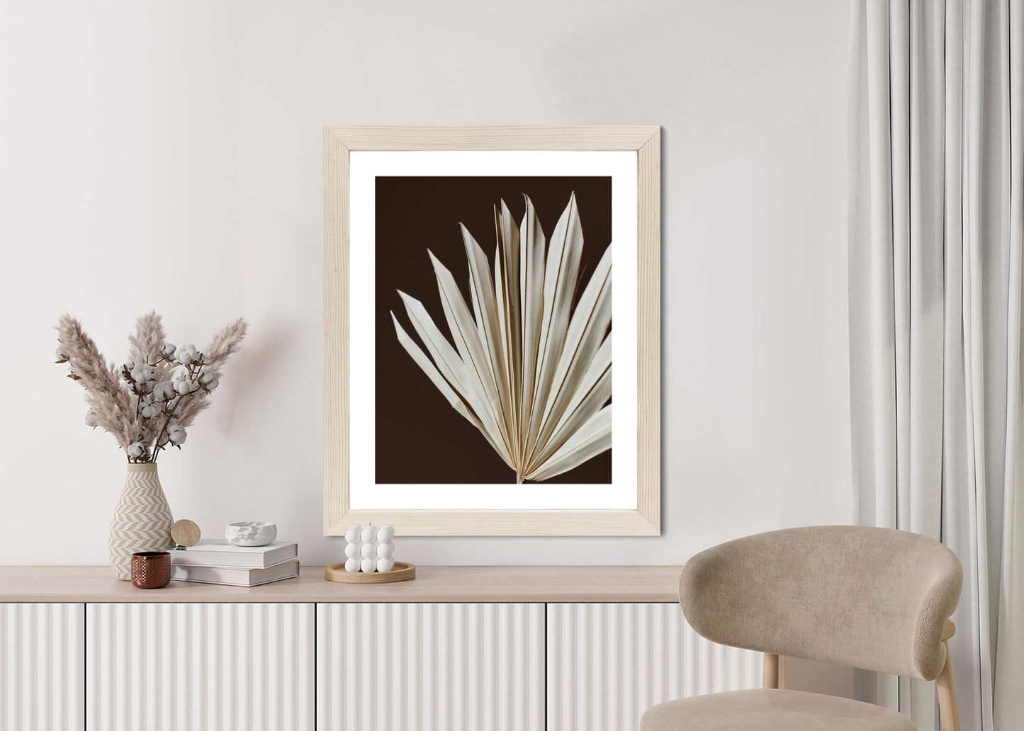 Poster Trockene Palme Auf Braunem Hintergrund Rahmen Holz Mit Passepartout Farbe Natürlich
