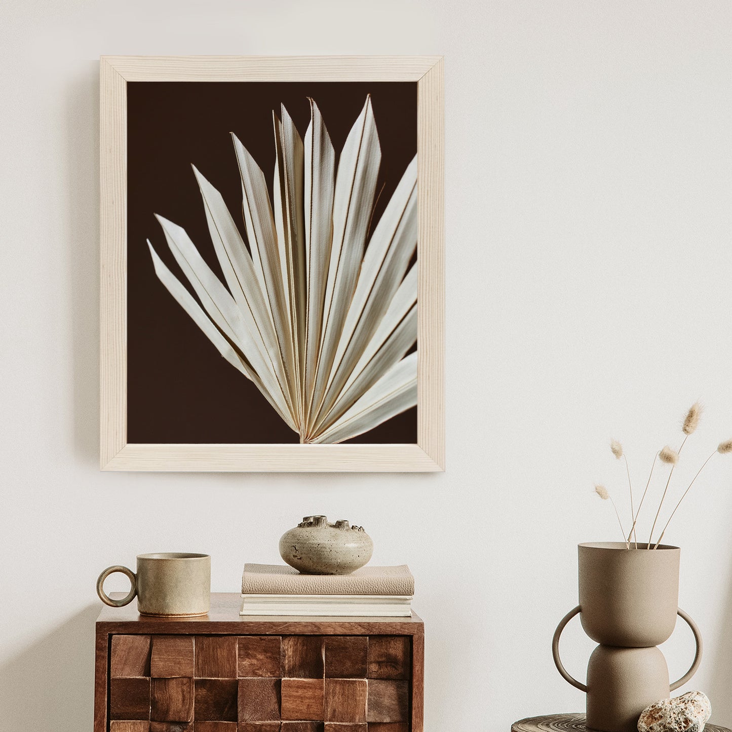 Poster Trockene Palme Auf Braunem Hintergrund Rahmen Holz Mit Passepartout Farbe Natürlich