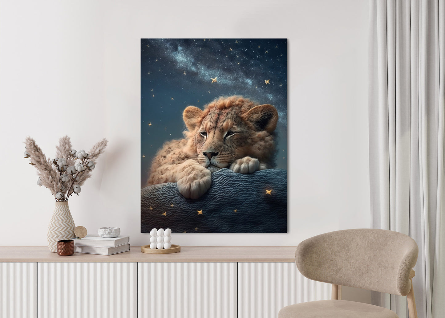 Poster Schlafender Löwe Und Nachthimmel Rahmen Holz Mit Passepartout Farbe Natürlich