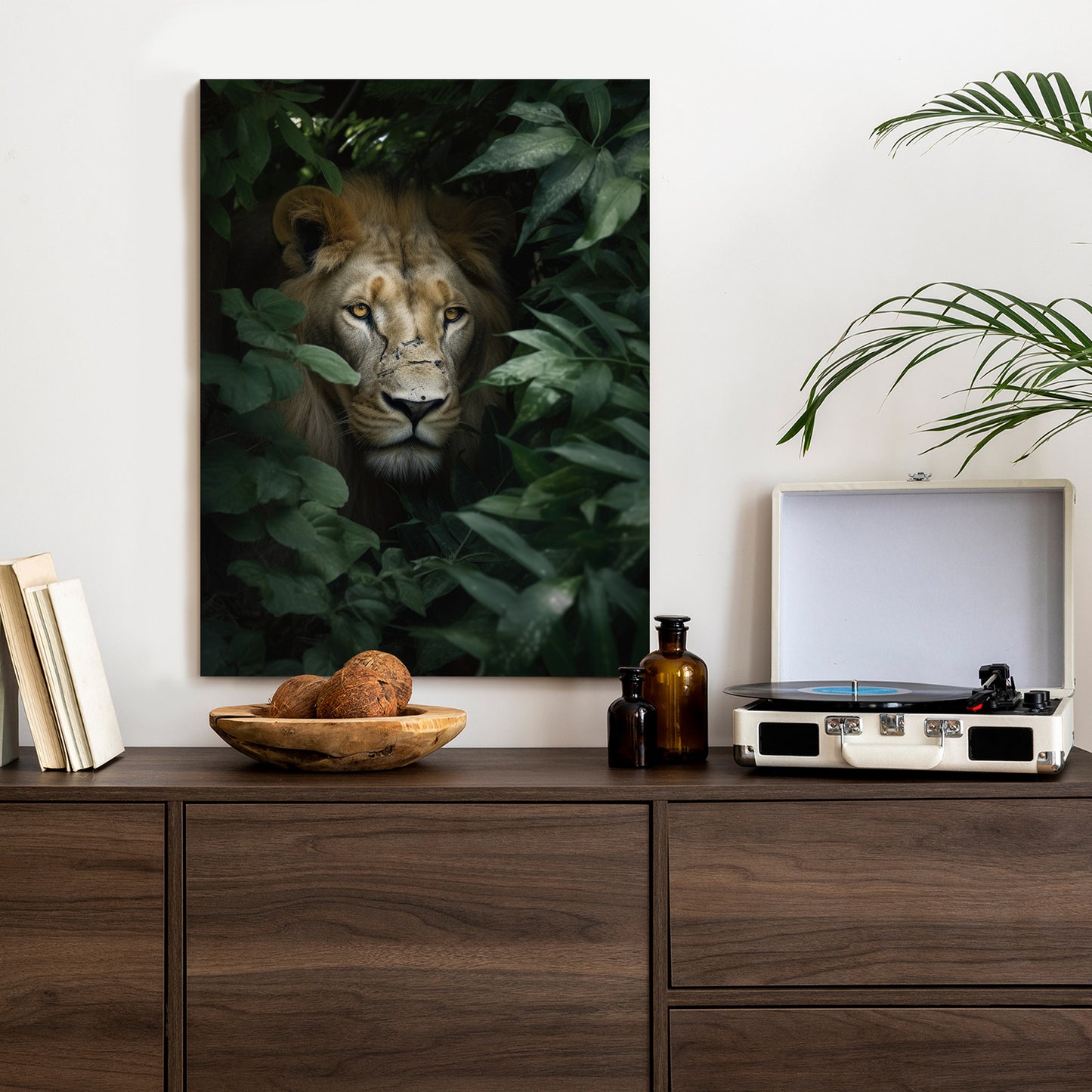 Poster Löwe Zwischen Grünen Blättern Im Dschungel