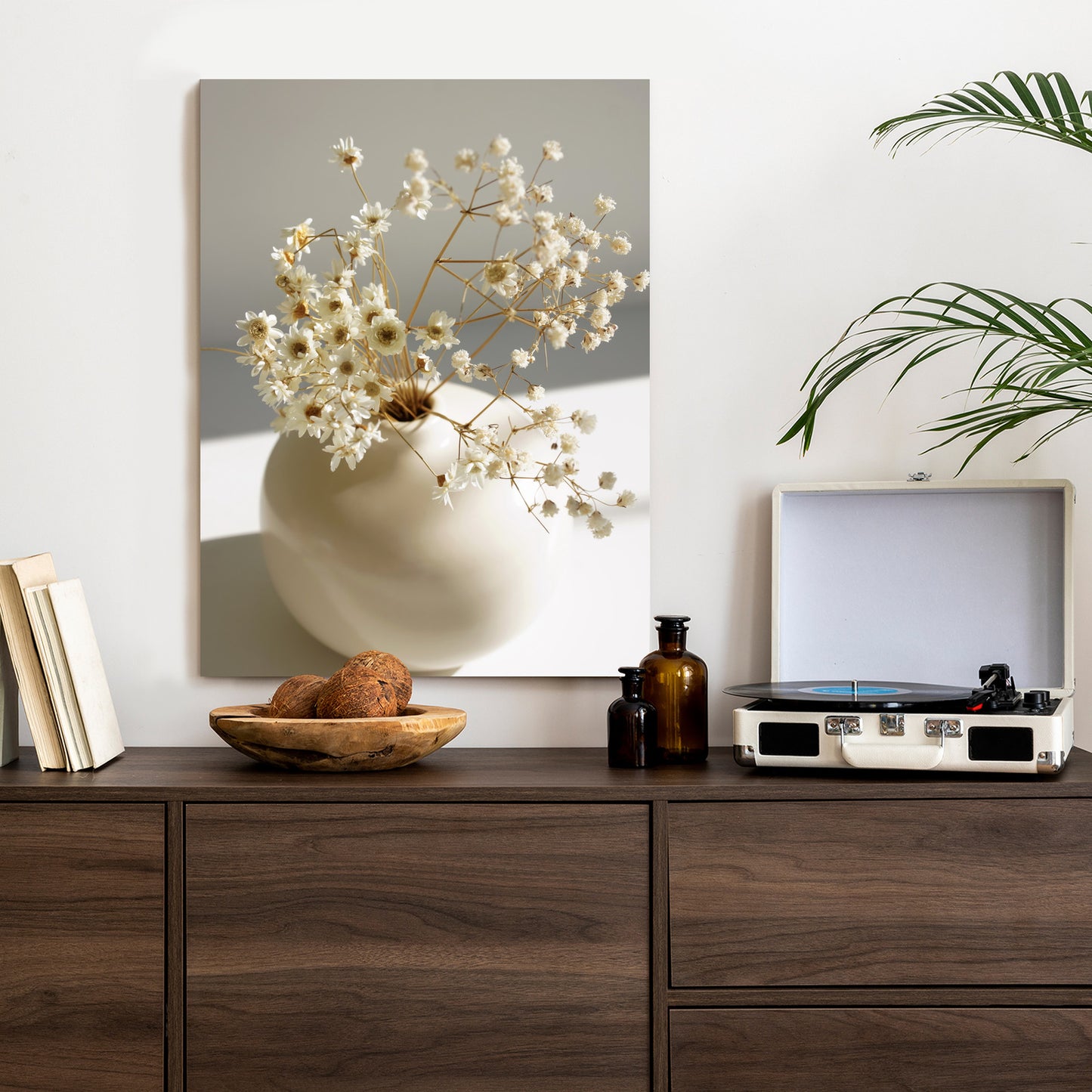 Poster Eine Vase Mit Trockenen Gänseblümchen