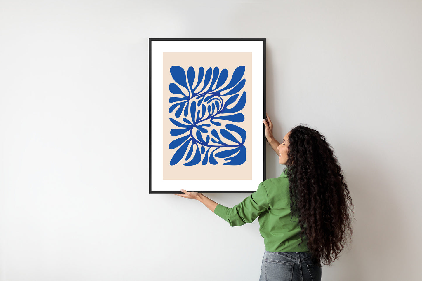 Poster Minimalistisches Blaues Pflanzenmuster Rahmen Holz Mit Passepartout Farbe Natürlich