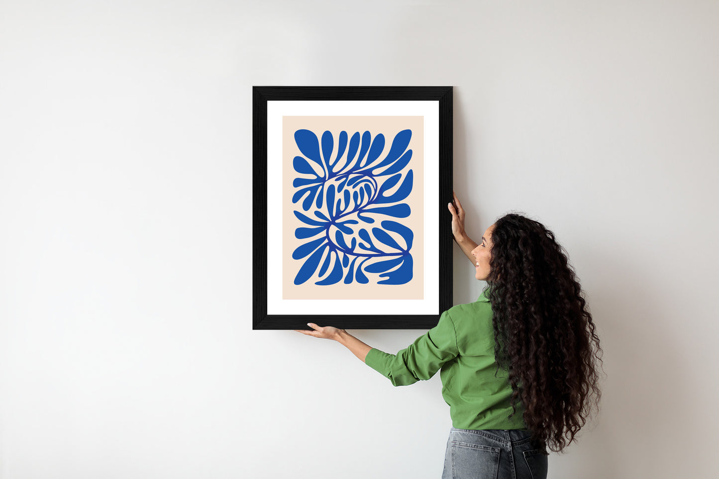 Poster Minimalistisches Blaues Pflanzenmuster Rahmen Holz Mit Passepartout Farbe Natürlich