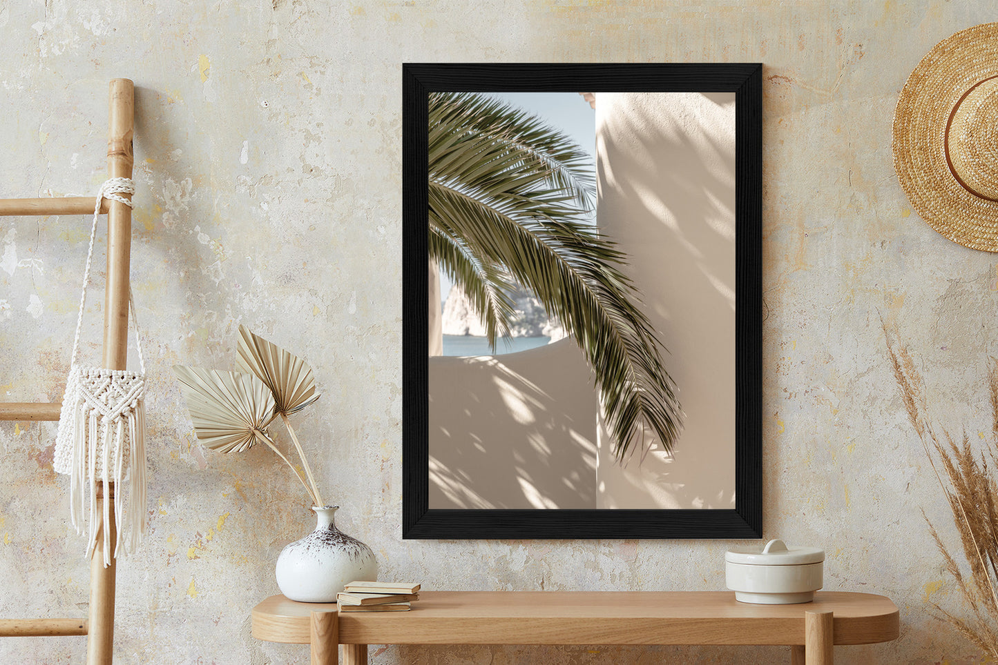 Poster Palmblätter Mit Schatten Auf Einer Beigen Wand Rahmen Holz Mit Passepartout Farbe Natürlich