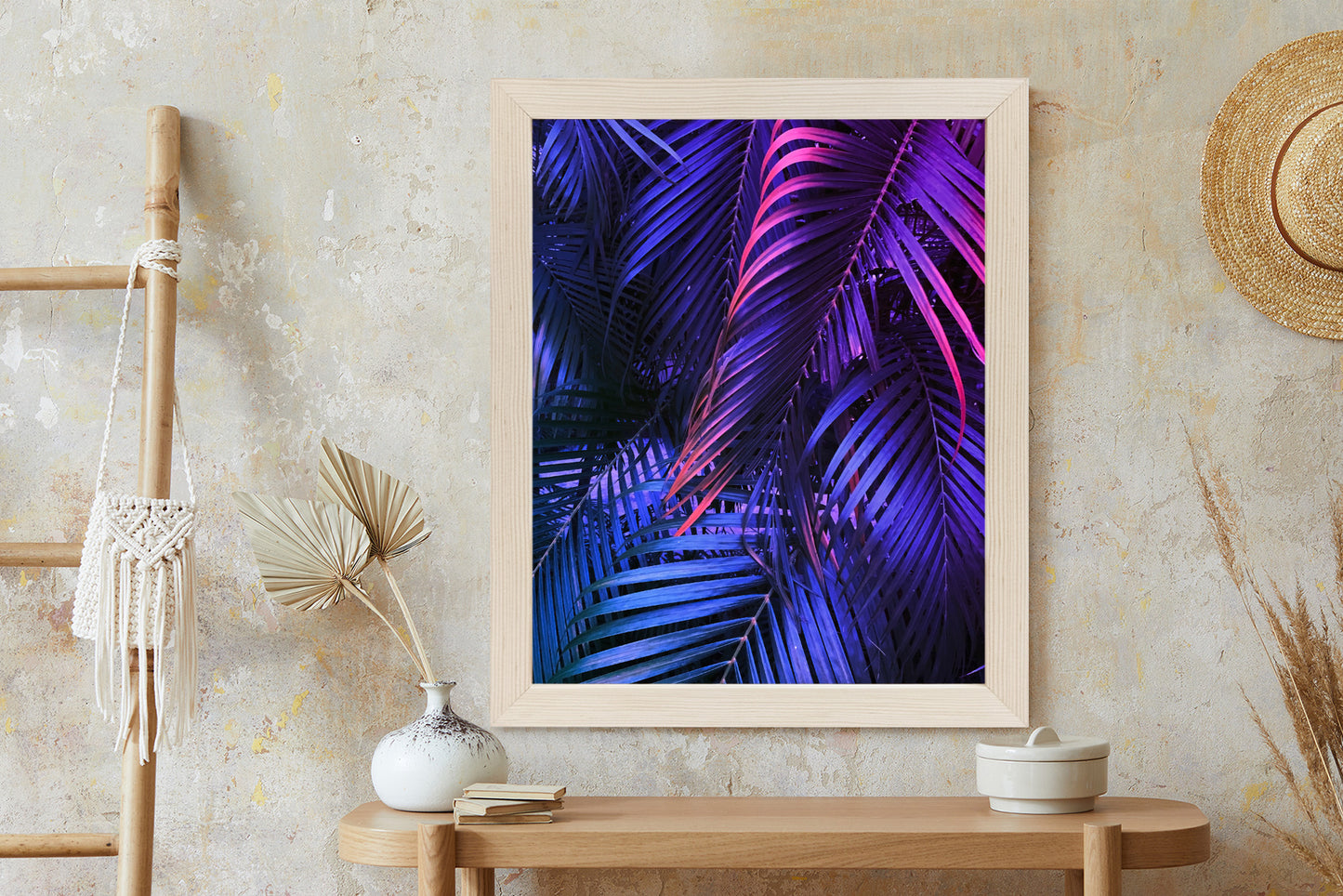 Poster Tropische Neonpalmenblätter Rahmen Holz Mit Passepartout Farbe Natürlich