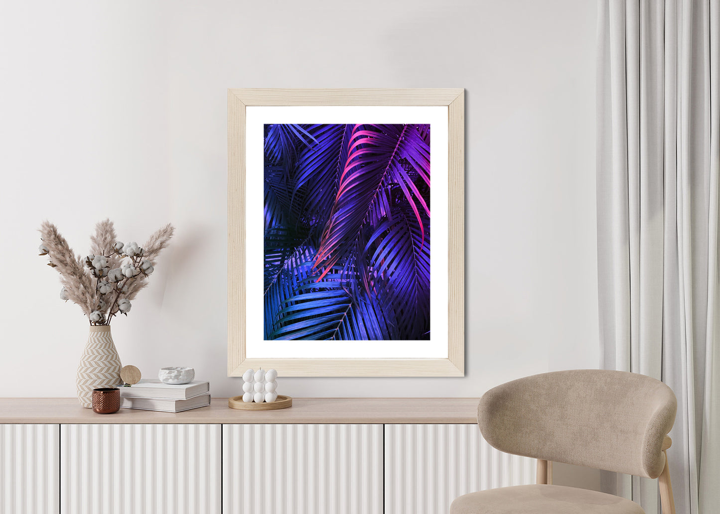 Poster Tropische Neonpalmenblätter Rahmen Holz Mit Passepartout Farbe Natürlich