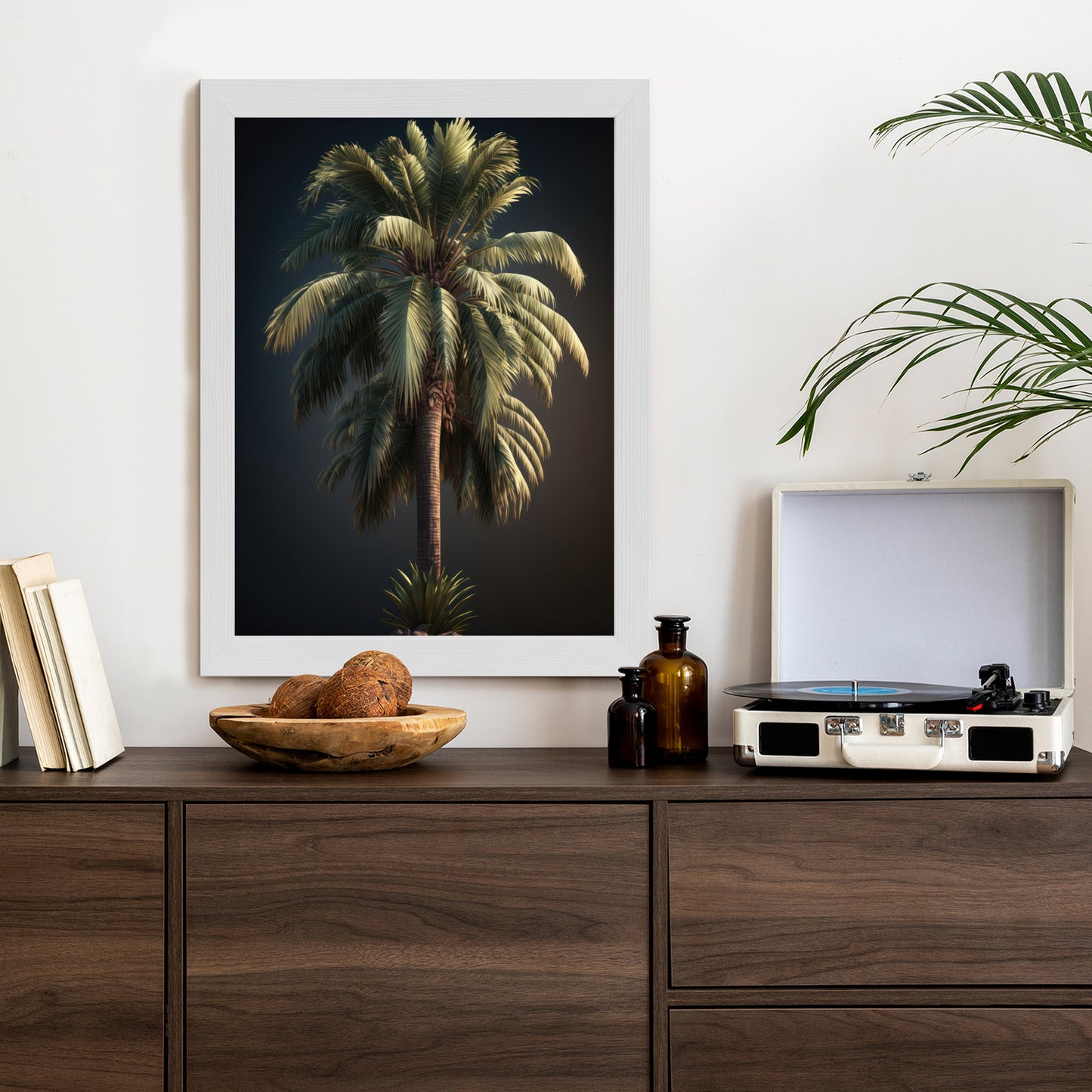 Poster Einsame Palme Auf Dunklem Hintergrund Rahmen Holz Mit Passepartout Farbe Natürlich