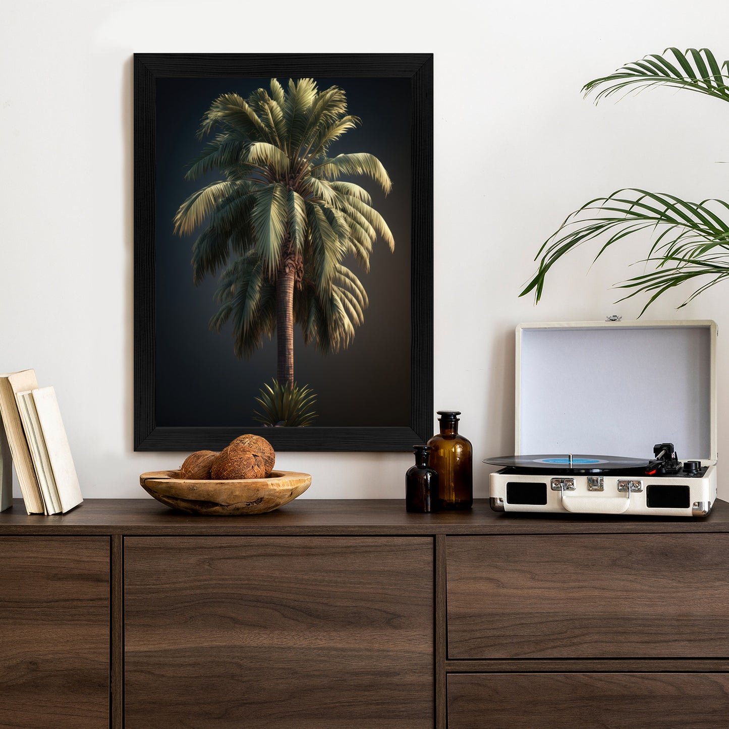 Poster Einsame Palme Auf Dunklem Hintergrund Rahmen Holz Mit Passepartout Farbe Natürlich