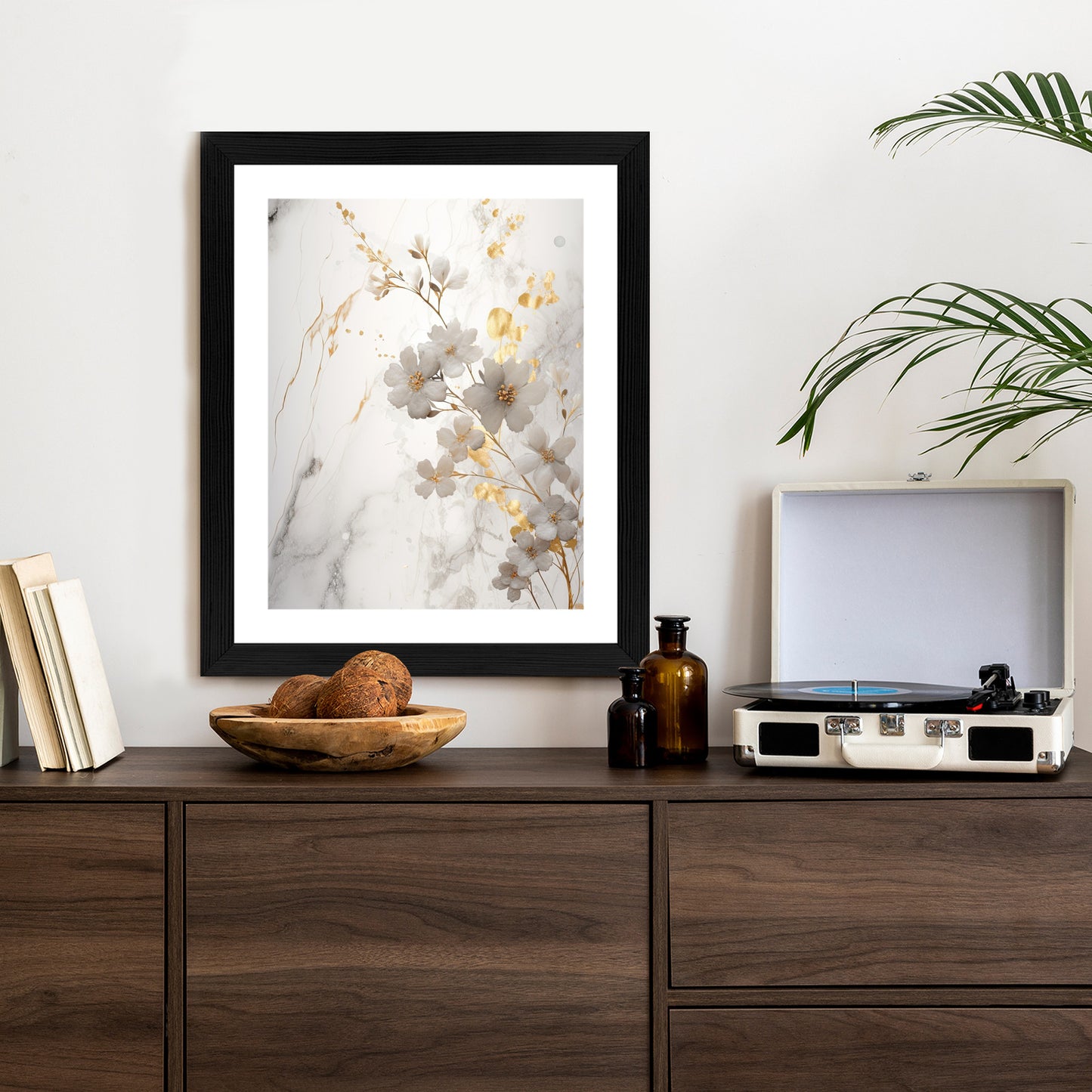 Poster Weiße Und Goldene Blumen Auf Marmor