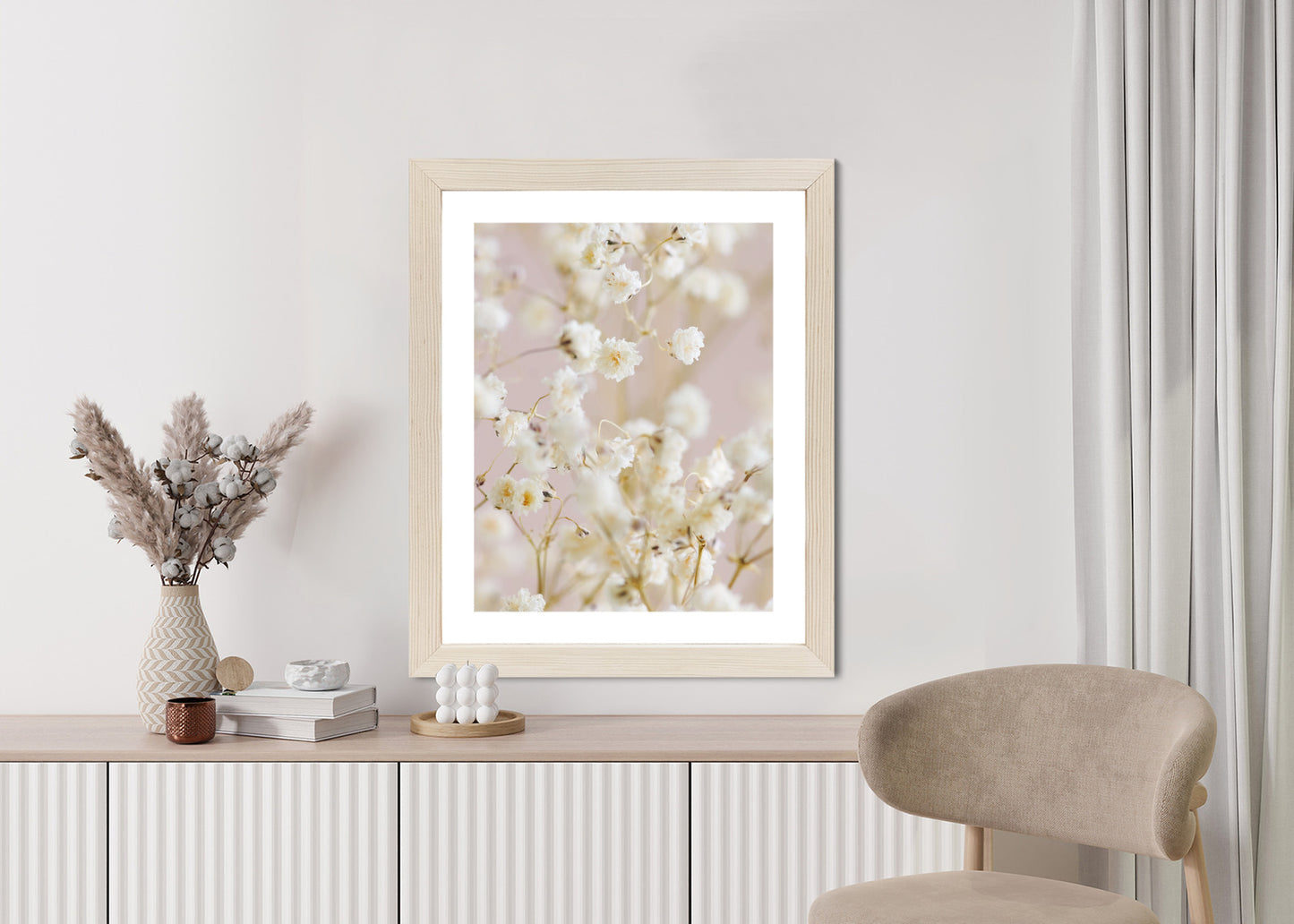 Poster Weiße Kleine Blumen Auf Rosa Hintergrund