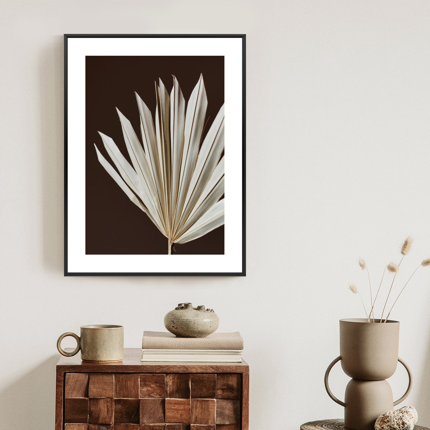 Poster Trockene Palme Auf Braunem Hintergrund Rahmen Holz Mit Passepartout Farbe Natürlich