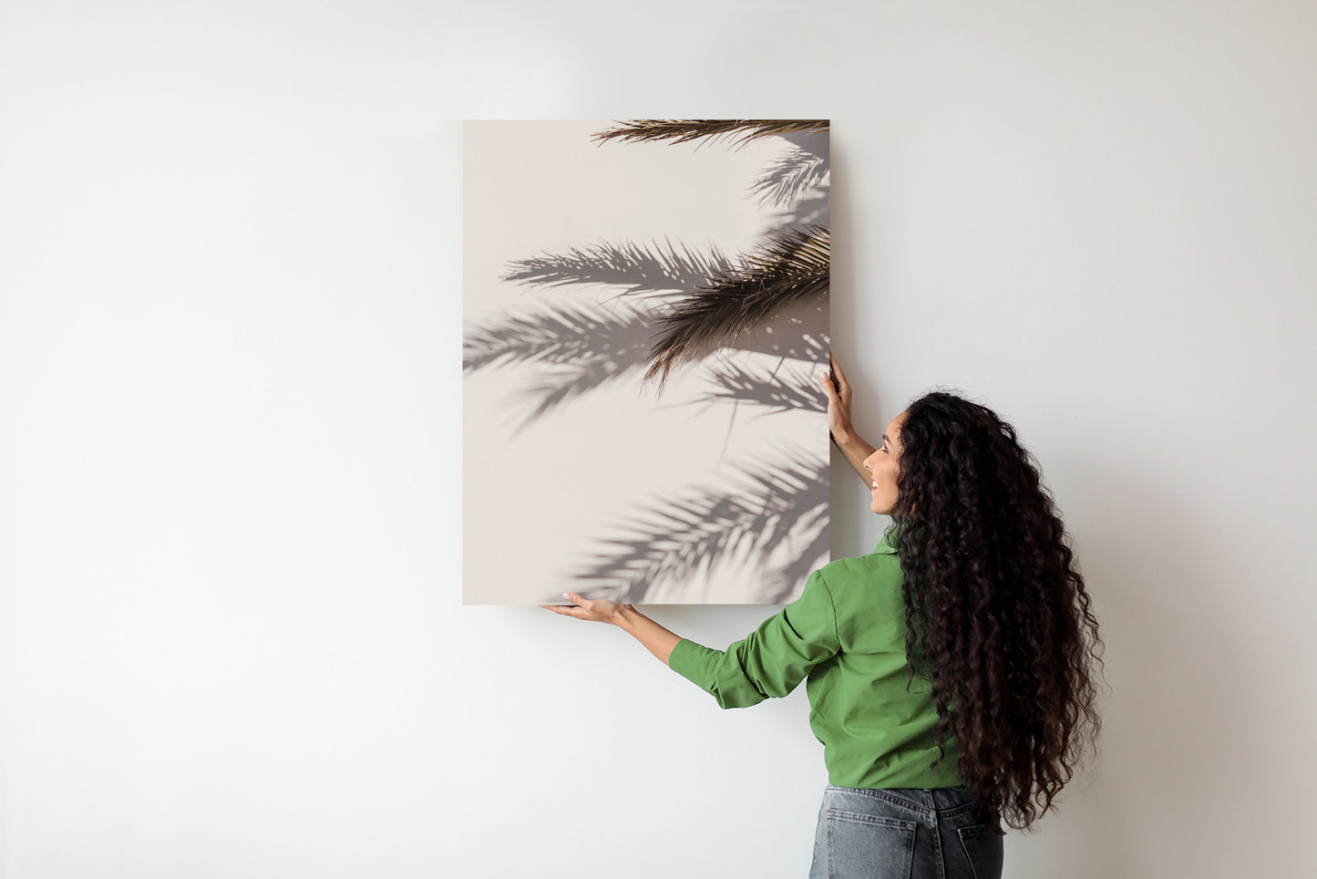 Poster Palmblätter Mit Schattenreflexion An Der Wand Rahmen Holz Mit Passepartout Farbe Natürlich