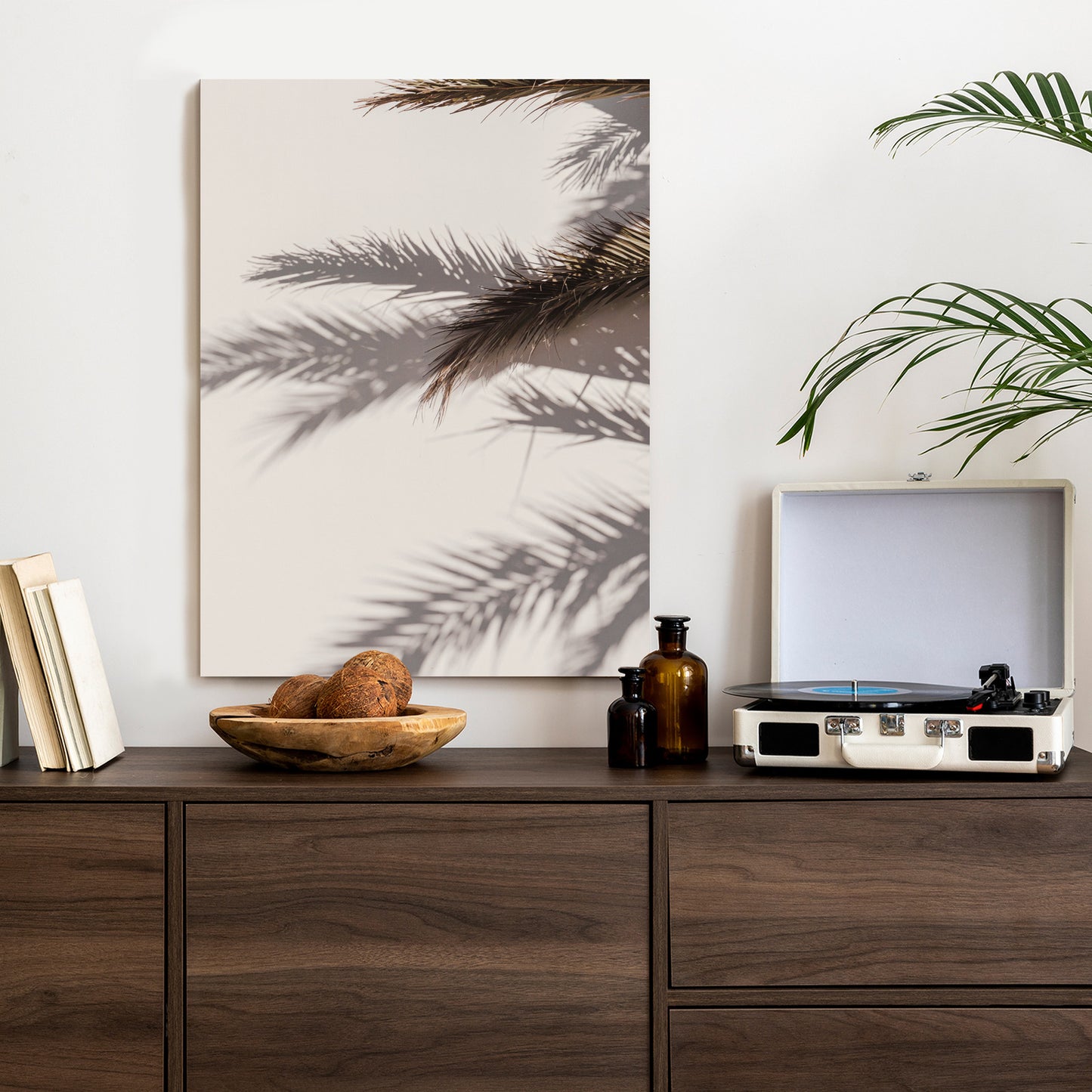 Poster Palmblätter Mit Schattenreflexion An Der Wand Rahmen Holz Mit Passepartout Farbe Natürlich