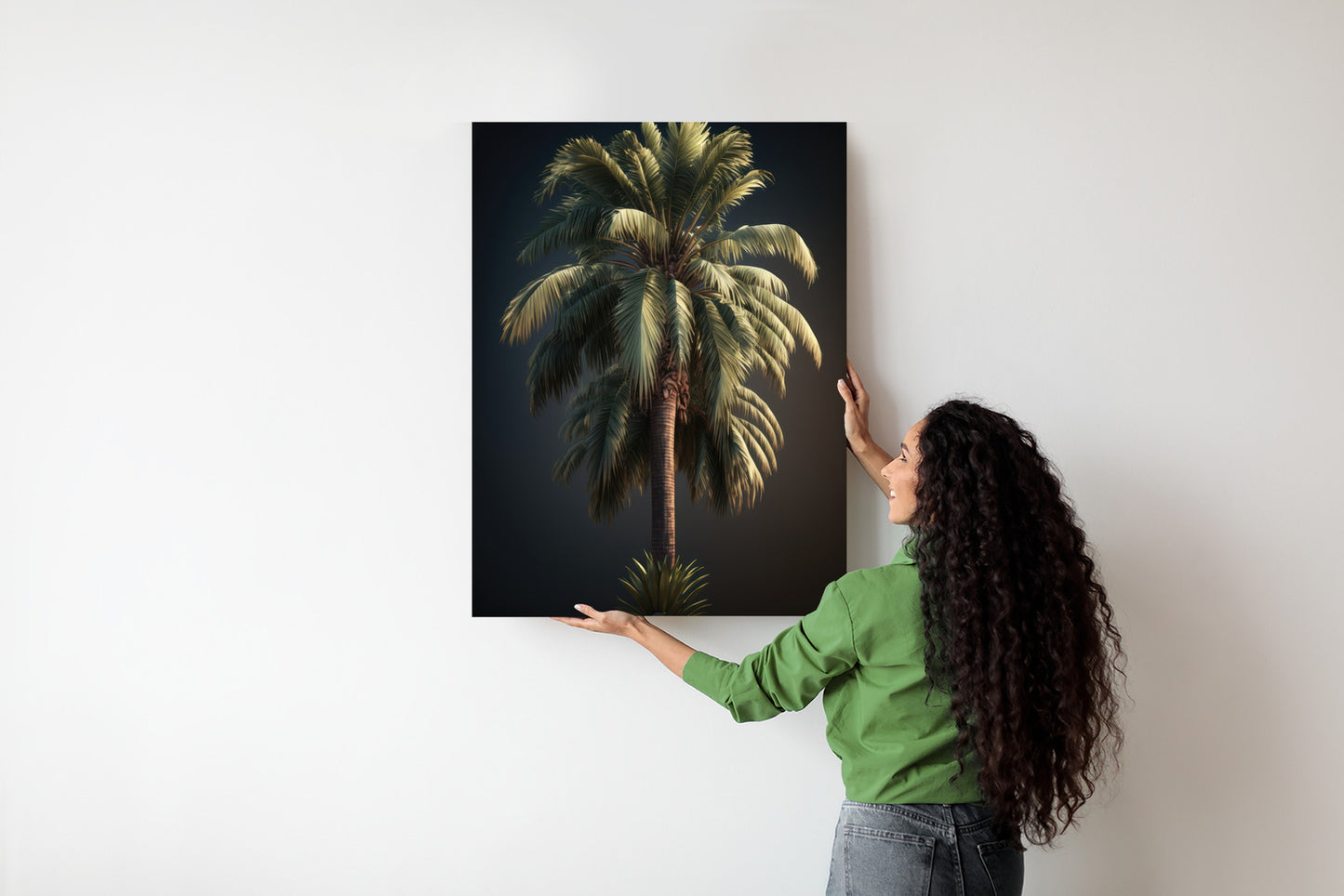 Poster Einsame Palme Auf Dunklem Hintergrund Rahmen Holz Mit Passepartout Farbe Natürlich