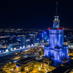 Leinwandbild Beleuchtetes Warschau Bei Nacht