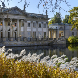 Leinwandbild Herbstpalast In Warschau